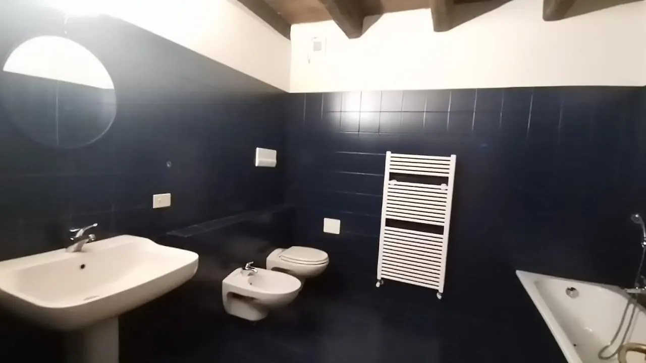 Via Pepoli Apartments بولونيا